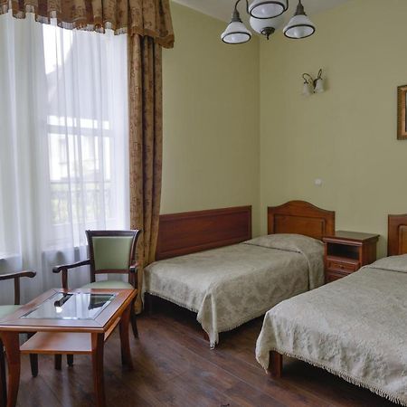 Hotel Mateo Stopnica Buitenkant foto