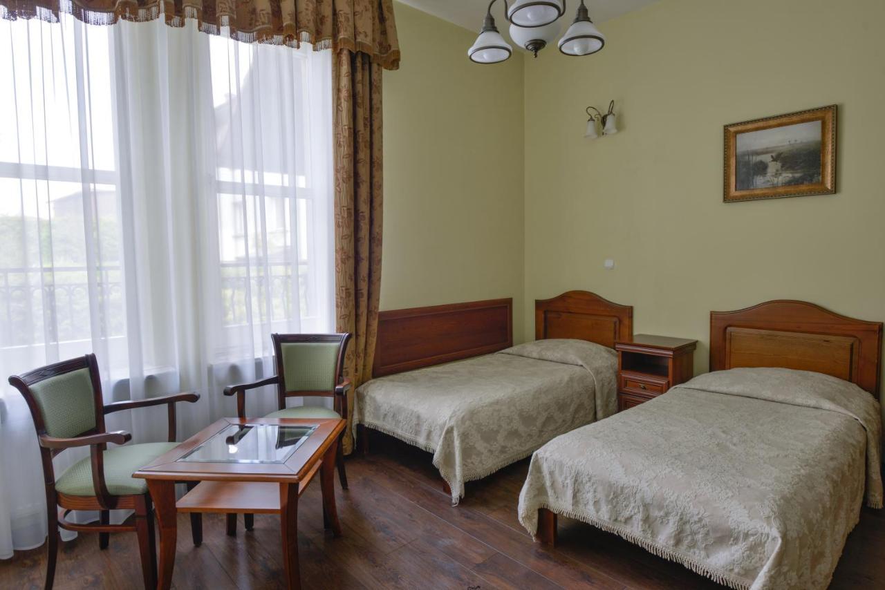 Hotel Mateo Stopnica Buitenkant foto
